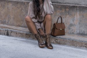 Moda na worki i plecaki – wygoda i styl w jednym
